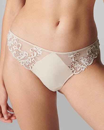 Simone Perele Saga Thong