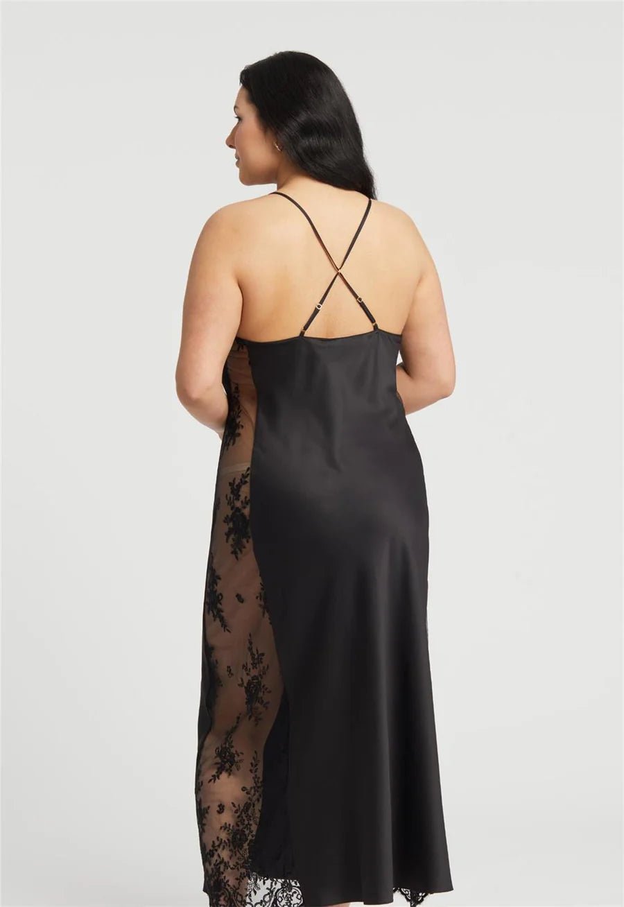 Rya Darling Plus Gown