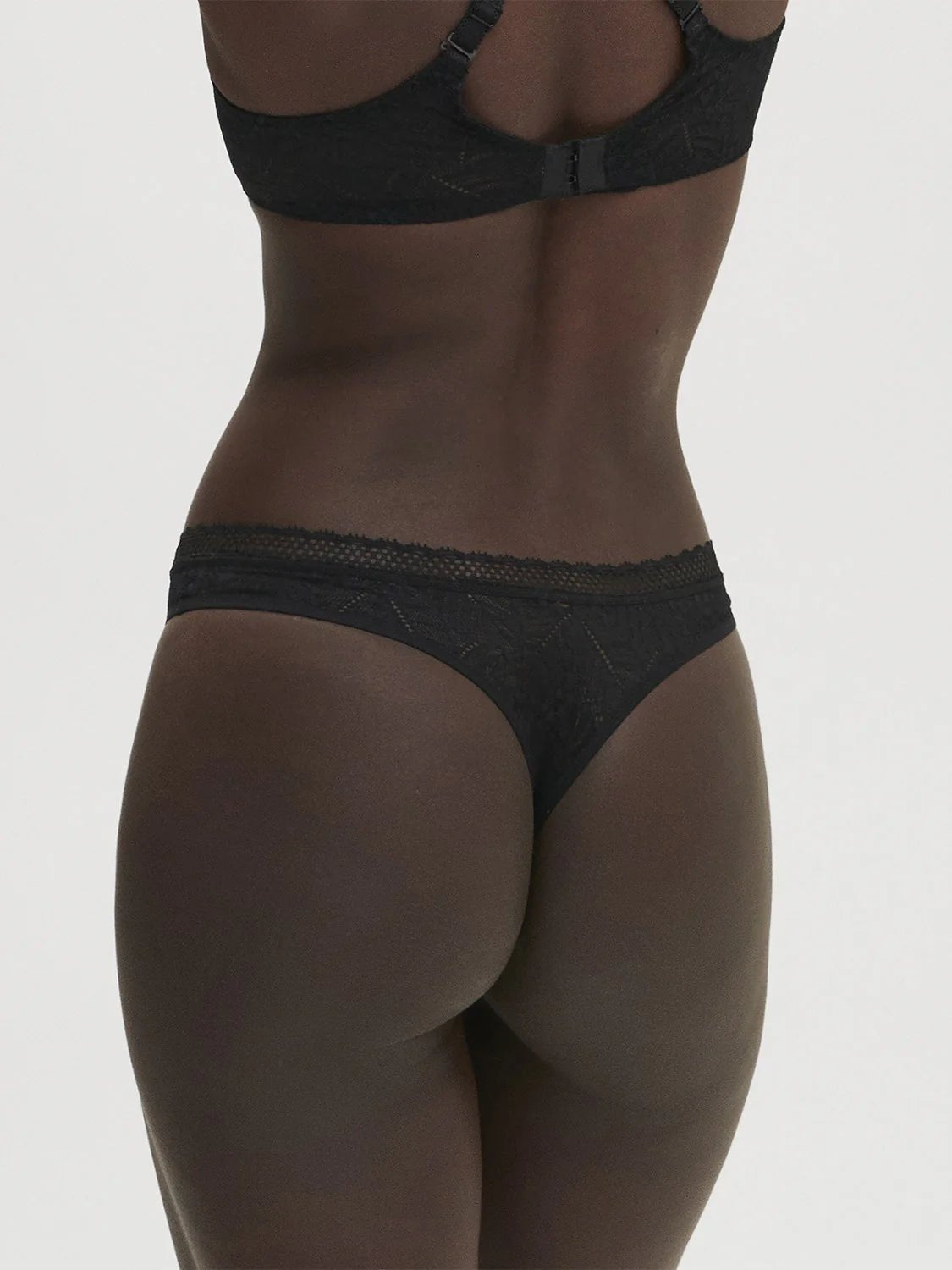 Simone Perele Comete Tanga