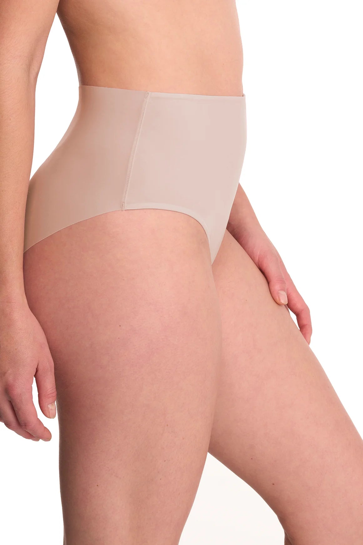 Natori Cloud Comfort Smoothing Brief