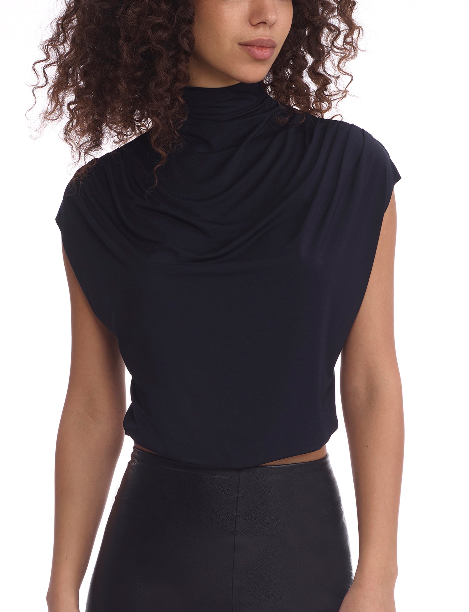 Commando Draped Mock Short Sleeve Crop-Black